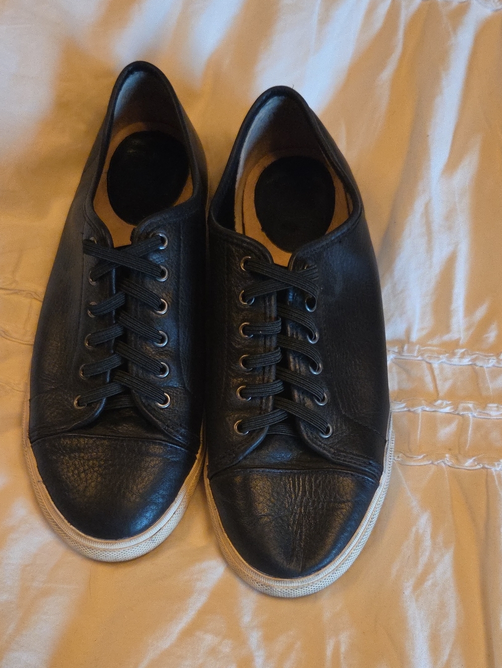 Frye Black Leather Women's Low-Top Sneakers